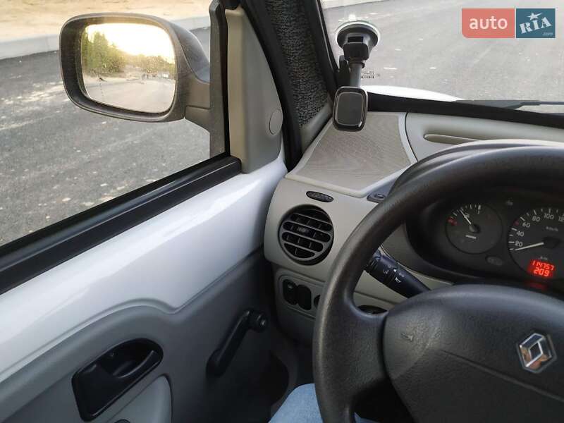 Минивэн Renault Kangoo 2002 в Львове