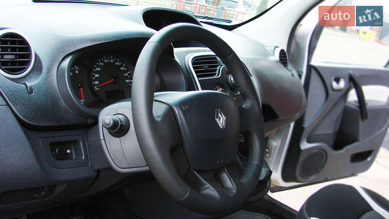 Мінівен Renault Kangoo 2013 в Одесі фото 16 Мінівен Renault Kangoo 2013 в Одесі