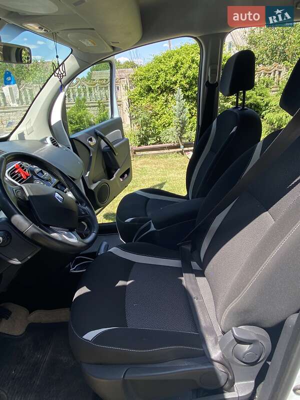 Минивэн Renault Kangoo 2014 в Владимире фото 7 Минивэн Renault Kangoo 2014 в Владимире