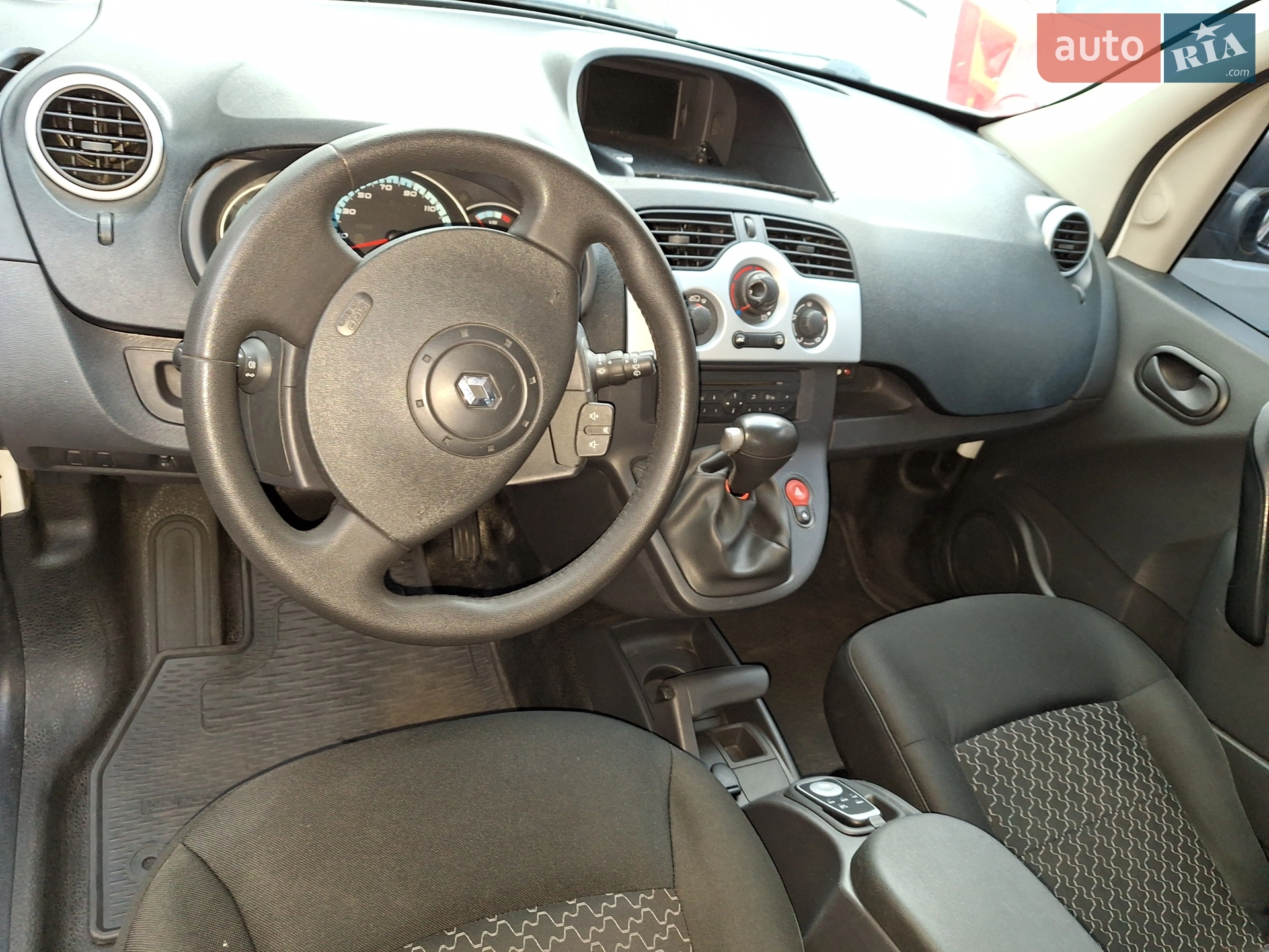 2012 Renault Kangoo - мініатюра 24