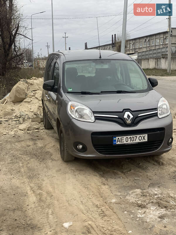 Минивэн Renault Kangoo 2017 в Днепре