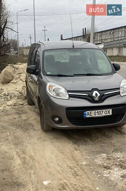 Мінівен Renault Kangoo 2017 в Дніпрі