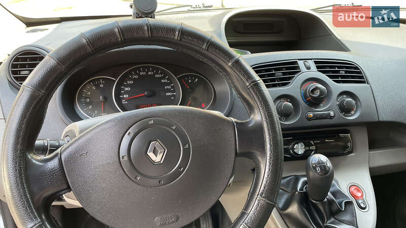 Минивэн Renault Kangoo 2008 в Межевой