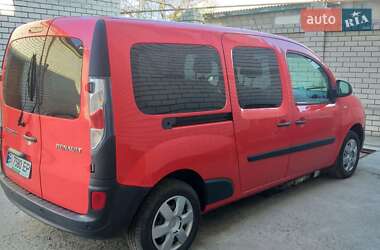 Минивэн Renault Kangoo 2015 в 
