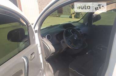 Вантажопасажирський фургон Renault Kangoo 2015 в 