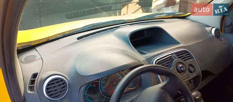 Минивэн Renault Kangoo 2014 в Кременчуге