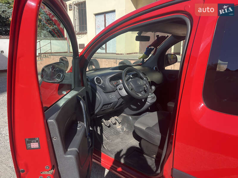 Минивэн Renault Kangoo 2017 в Кривом Роге