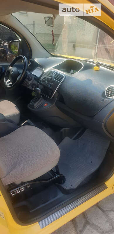Грузовой фургон Renault Kangoo 2013 в Ходорове