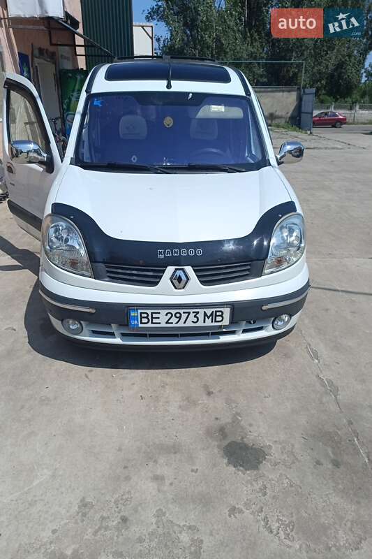 Минивэн Renault Kangoo 2005 в Никополе