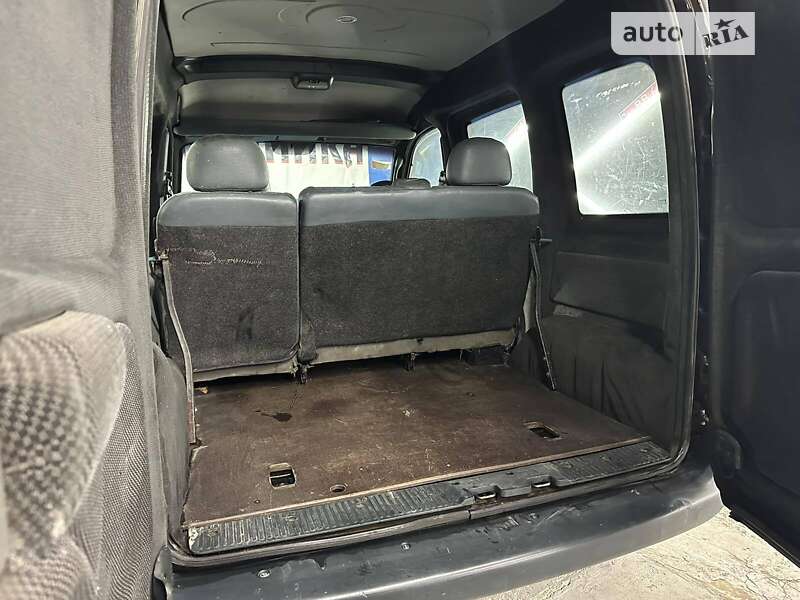 Минивэн Renault Kangoo 2000 в Шумске