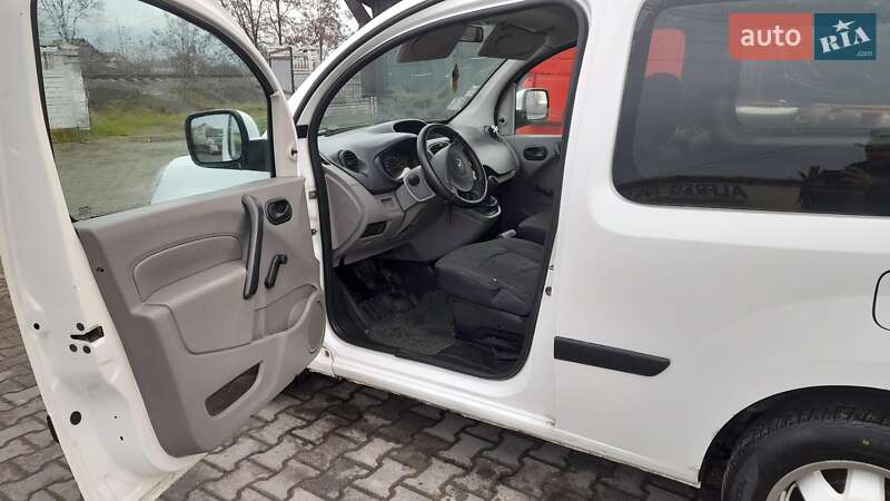 Минивэн Renault Kangoo 2011 в Черновцах