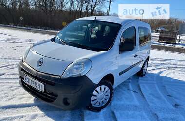 Минивэн Renault Kangoo 2008 в Хотине