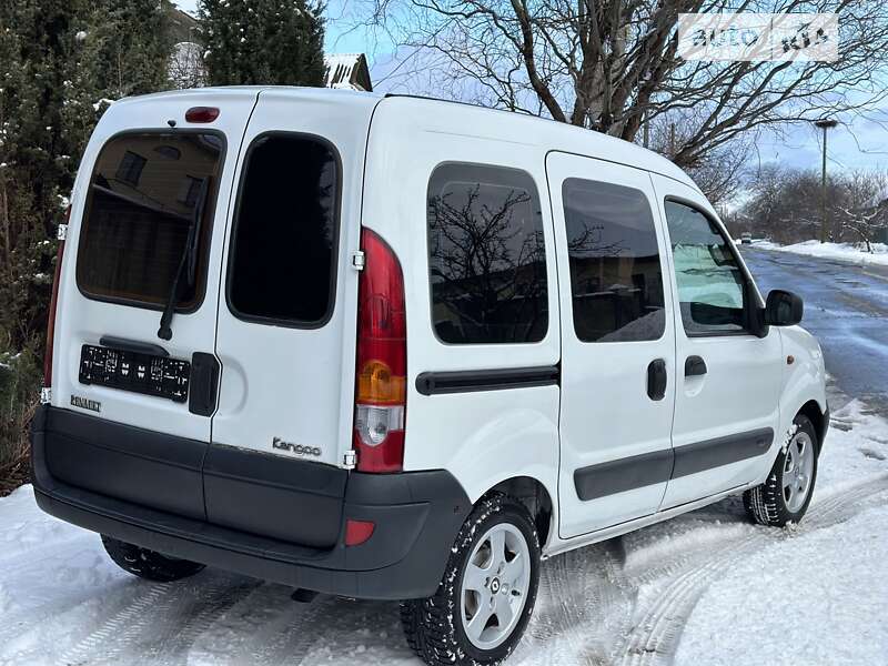 Минивэн Renault Kangoo 2005 в Ахтырке