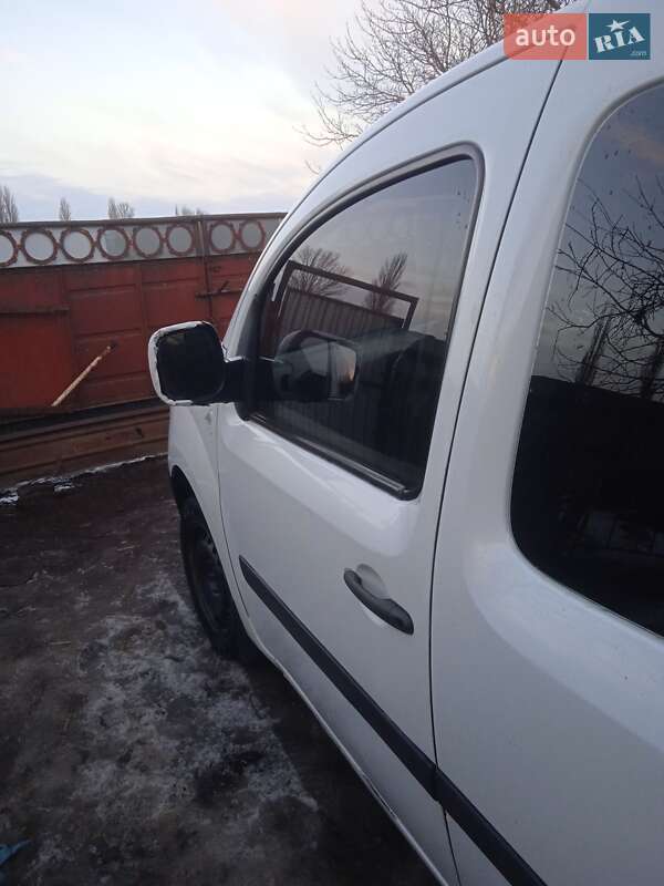 Минивэн Renault Kangoo 2008 в Старой Синяве