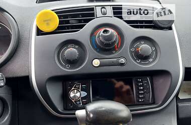 Грузовой фургон Renault Kangoo 2015 в Киеве