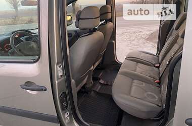 Минивэн Renault Kangoo 2010 в Черновцах