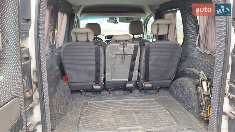 Минивэн Renault Kangoo 2010 в Киеве