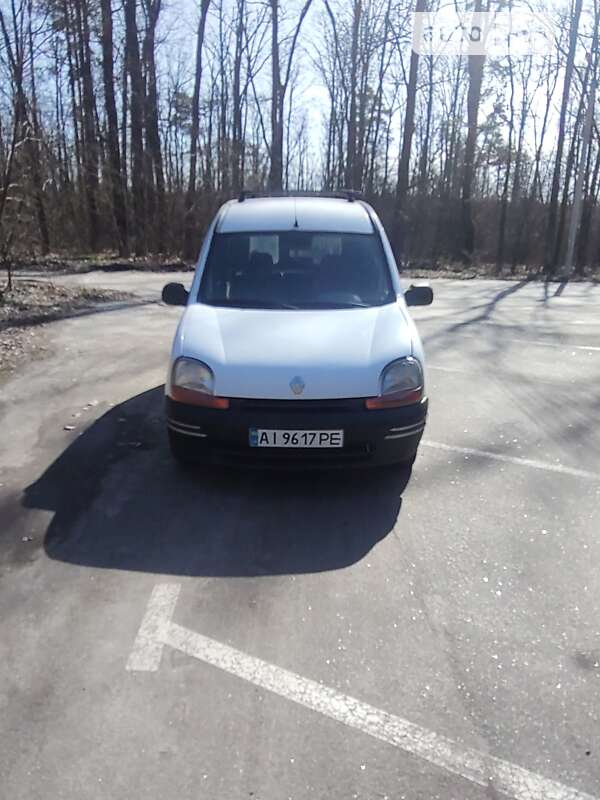 Минивэн Renault Kangoo 1998 в Киеве