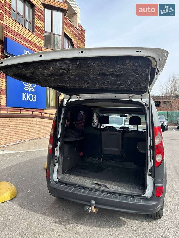 Минивэн Renault Kangoo 2010 в Киеве