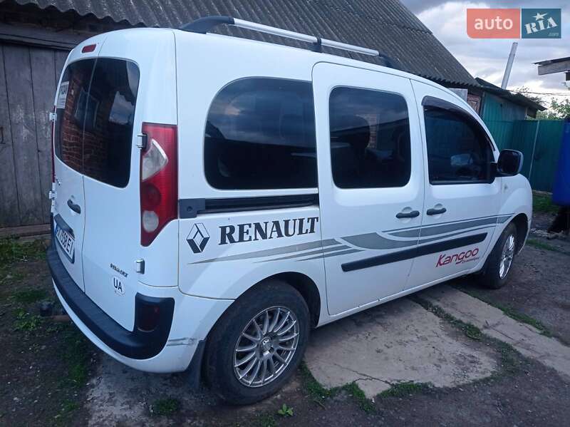 Минивэн Renault Kangoo 2008 в Краснокутске