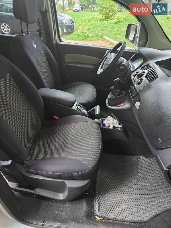 Минивэн Renault Kangoo 2012 в Житомире