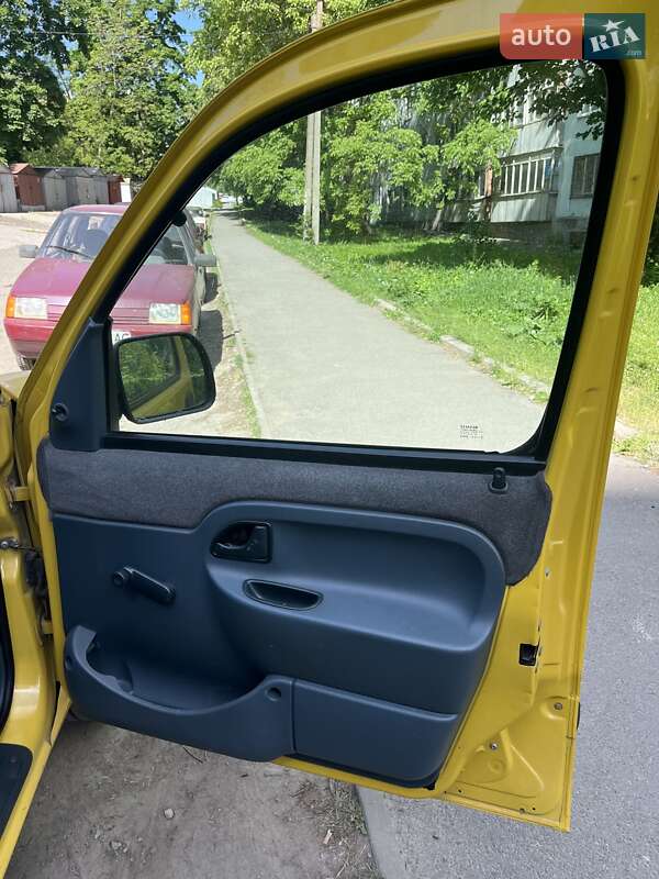 Мінівен Renault Kangoo 1998 в Дніпрі