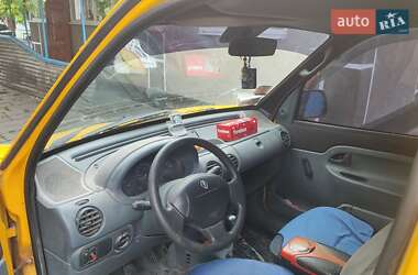 Минивэн Renault Kangoo 2000 в 