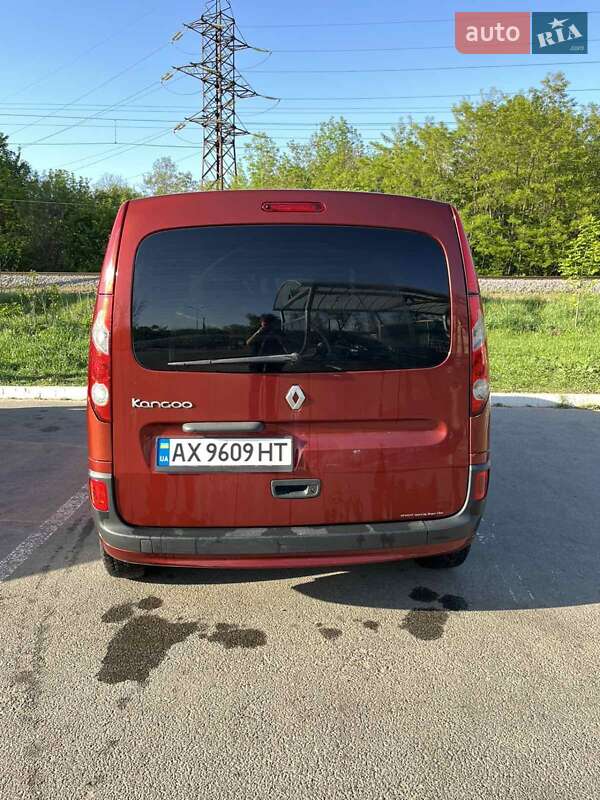 Минивэн Renault Kangoo 2009 в Чугуеве