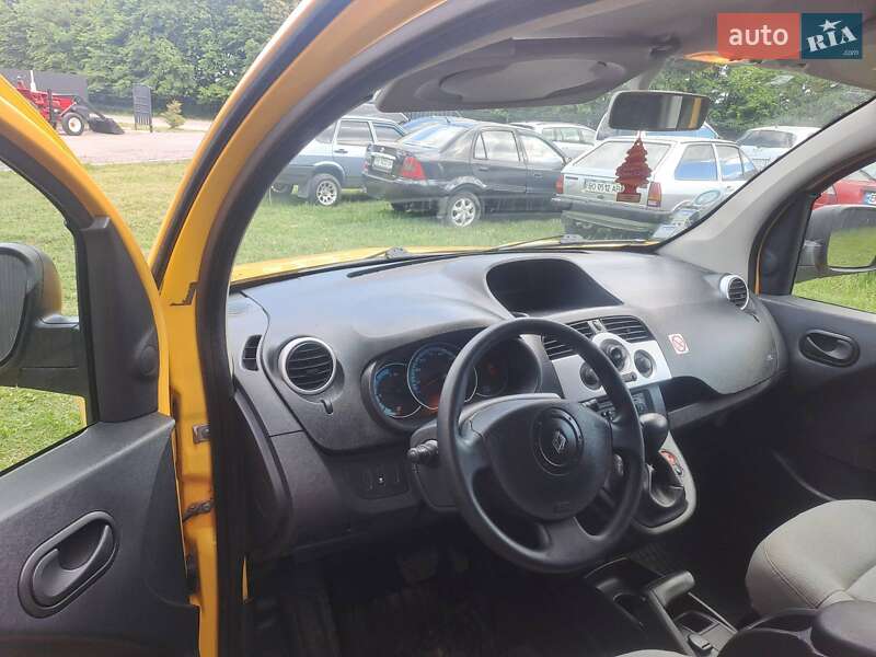 Минивэн Renault Kangoo 2013 в Кременце