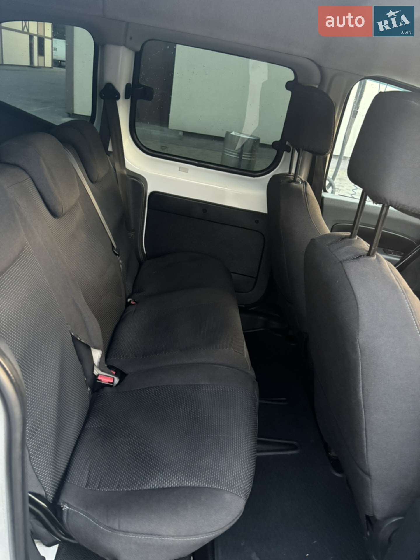 2011 Renault Kangoo - мініатюра 17