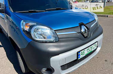 Вантажний фургон Renault Kangoo 2017 в Кривому Розі