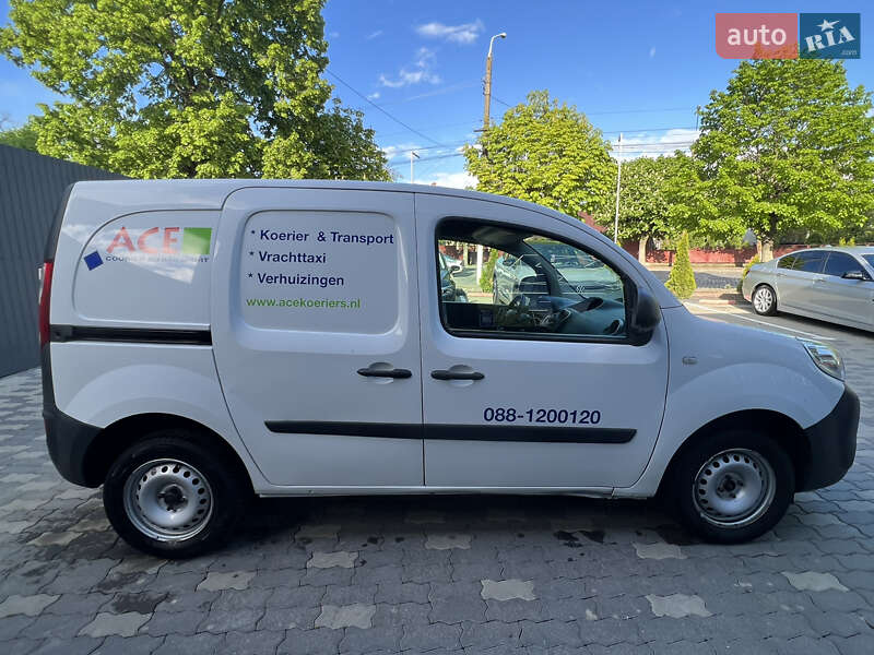 Вантажний фургон Renault Kangoo 2019 в Чернівцях