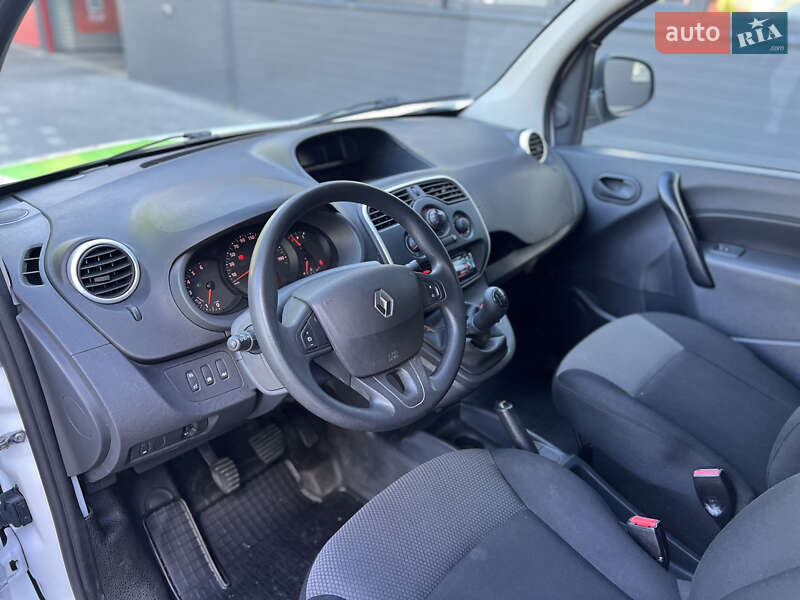Вантажний фургон Renault Kangoo 2019 в Чернівцях