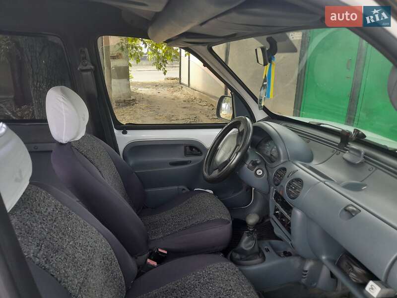 Минивэн Renault Kangoo 2000 в Первомайске