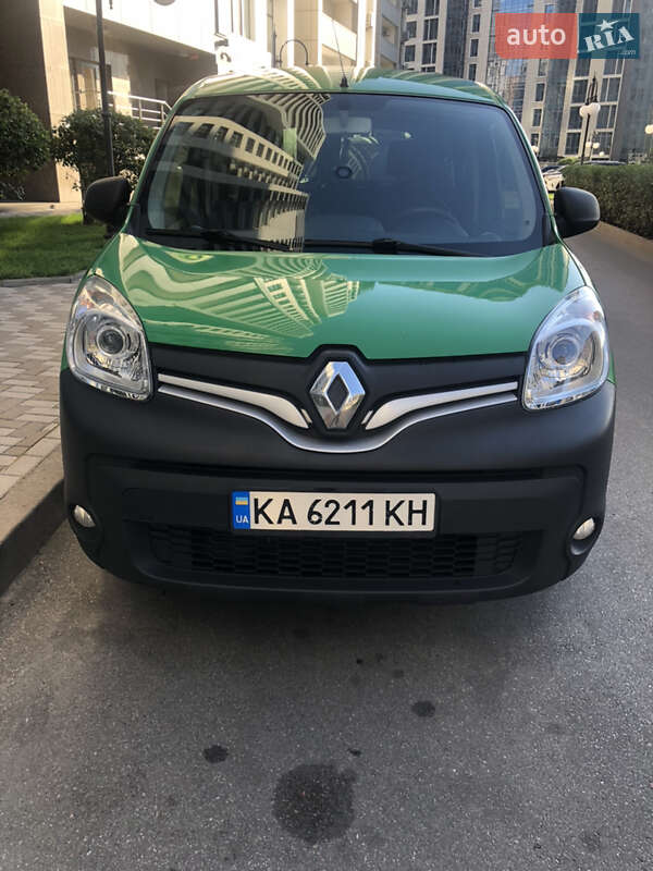Минивэн Renault Kangoo 2016 в Киеве