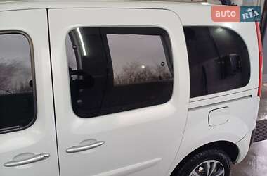 Минивэн Renault Kangoo 2011 в 