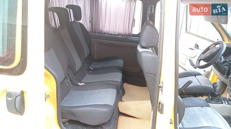 Минивэн Renault Kangoo 2005 в Коломые