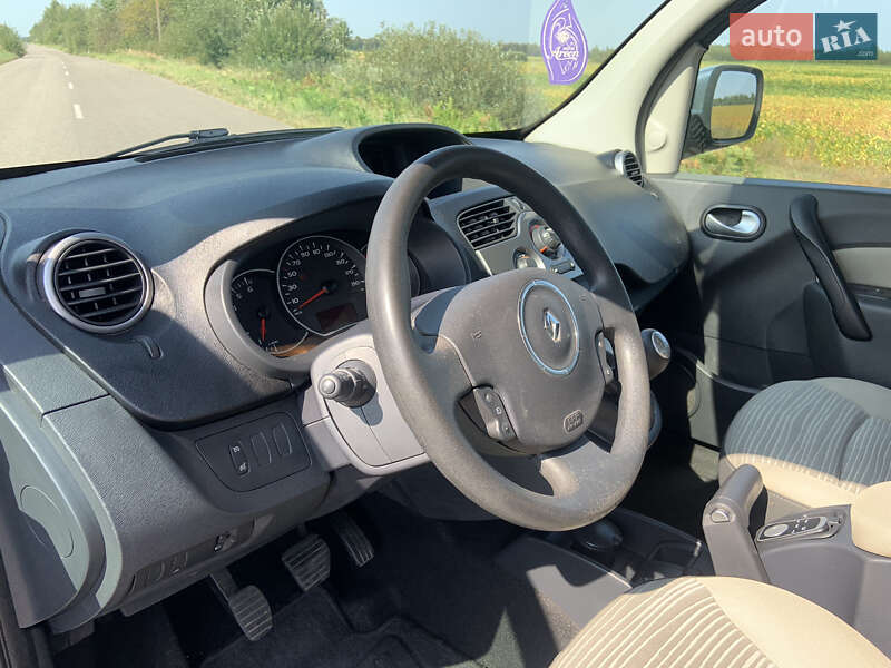 Мінівен Renault Kangoo 2012 в Ємільчиному
