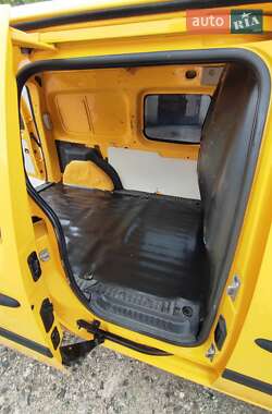 Грузовой фургон Renault Kangoo 2013 в 