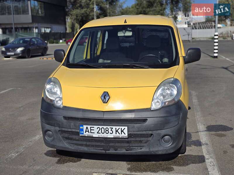 Минивэн Renault Kangoo 2012 в 