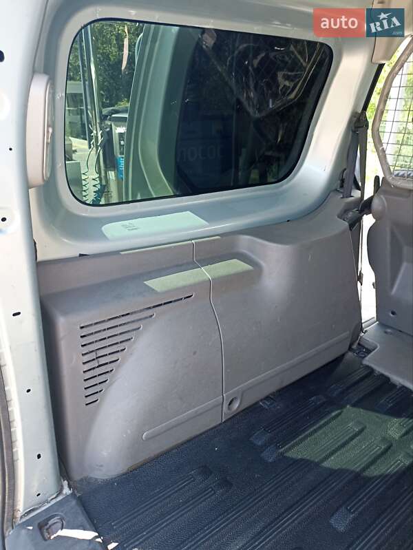 Мінівен Renault Kangoo 2011 в Дніпрі