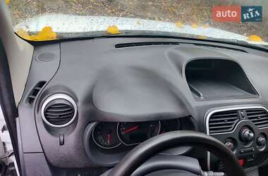 Минивэн Renault Kangoo 2015 в 