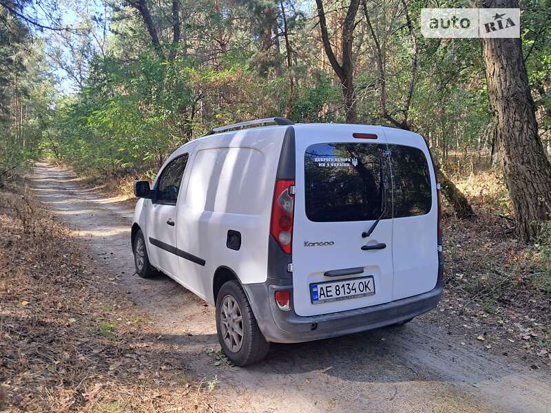 Мінівен Renault Kangoo 2010 в Дніпрі