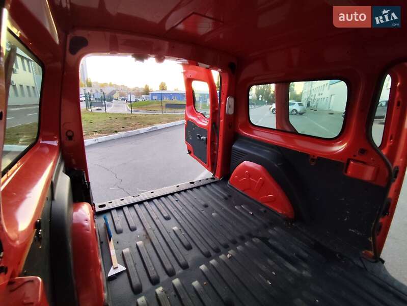 Грузовой фургон Renault Kangoo 2018 в Киеве фото 24 Грузовой фургон Renault Kangoo 2018 в Киеве