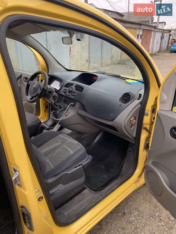 Мінівен Renault Kangoo 2009 в Чернівцях фото 4 Мінівен Renault Kangoo 2009 в Чернівцях