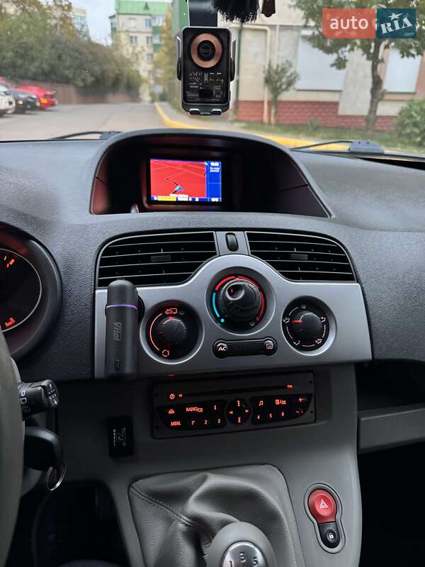 Минивэн Renault Kangoo 2010 в Черновцах