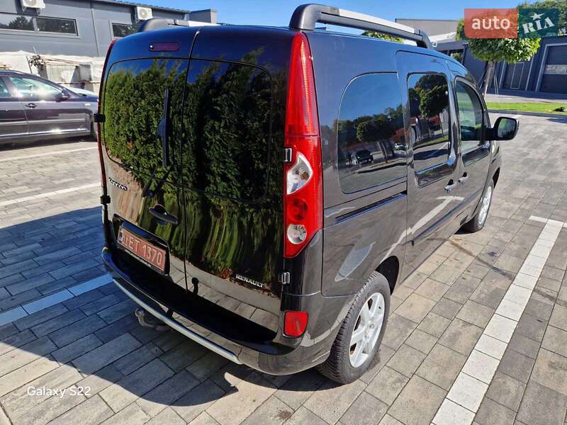 Минивэн Renault Kangoo 2010 в Черновцах