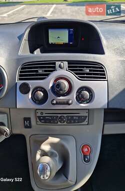 Минивэн Renault Kangoo 2010 в 