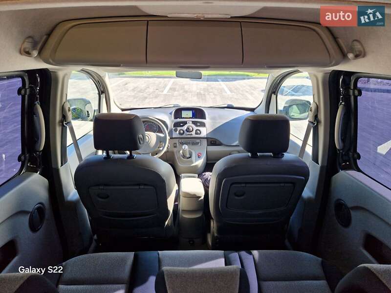 Минивэн Renault Kangoo 2010 в Черновцах