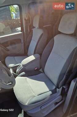 Минивэн Renault Kangoo 2010 в 